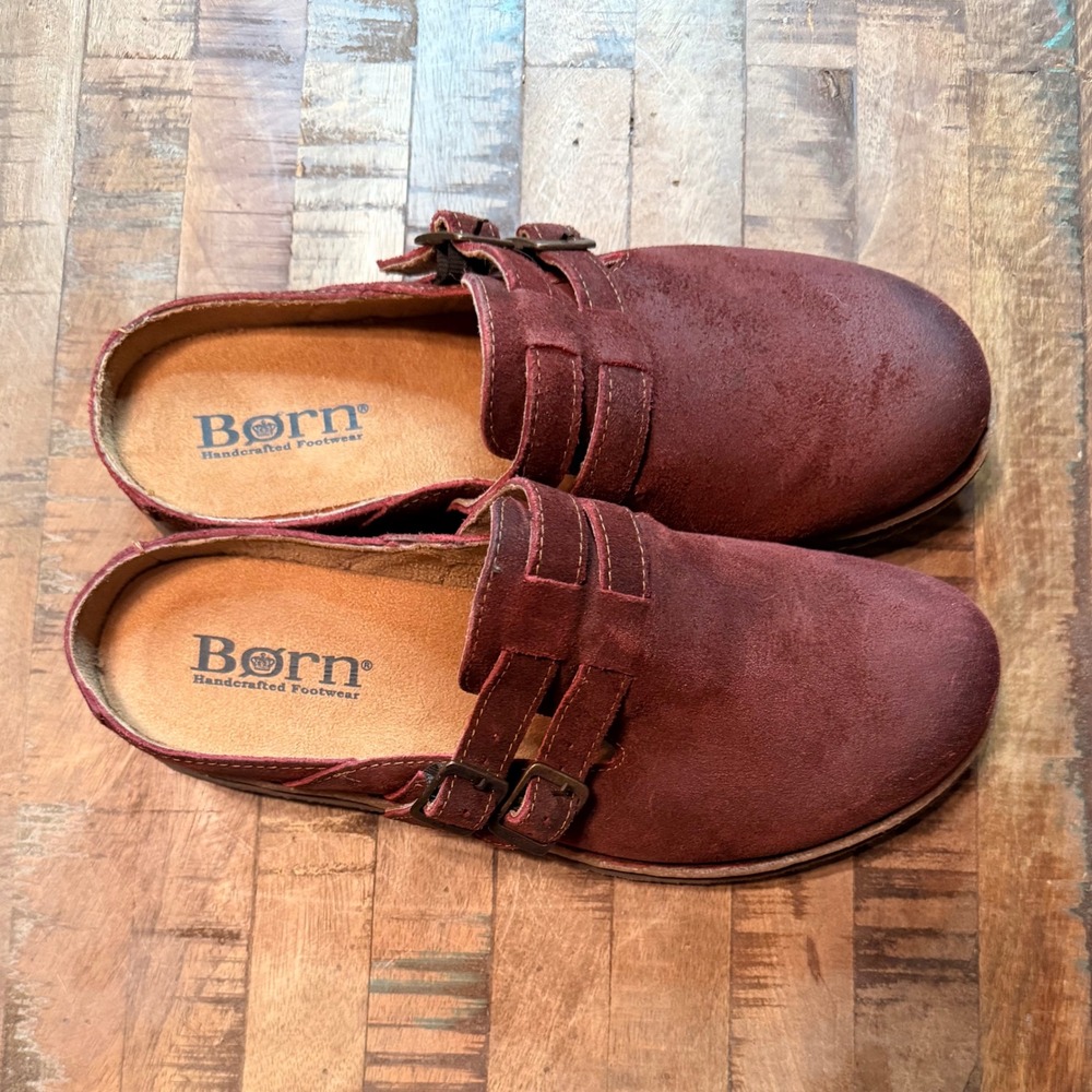 Born Womens Burgundy Suede Double Buckle Clogs Mules BR0081193 Size 10W 41 - Picture 2 of 6